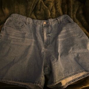 Baggy Shorts